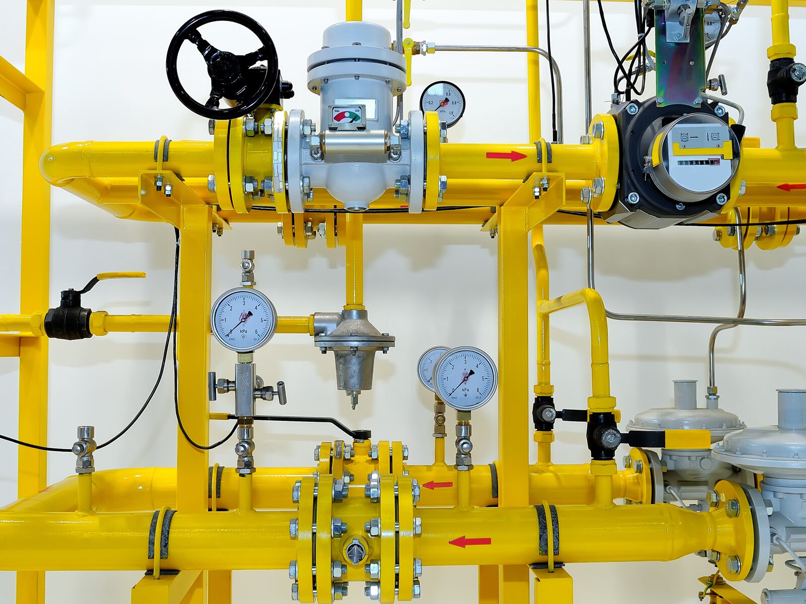 Gas_flow_pipeline_meters_gauges