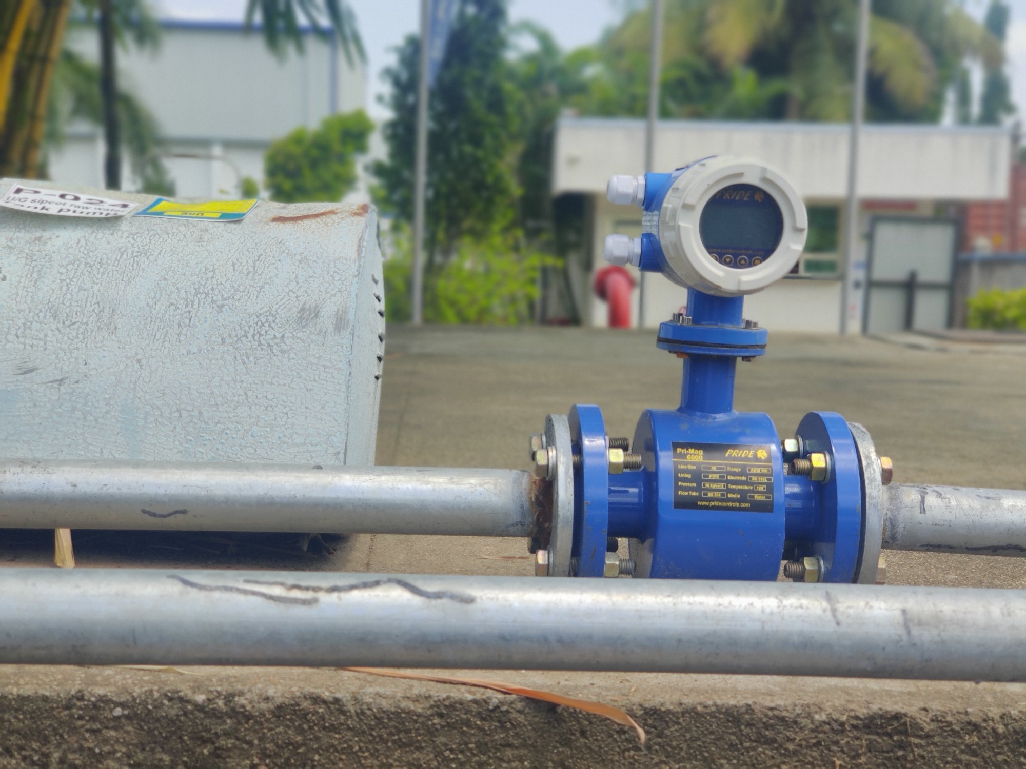 Electromagnetic-flowmeter-digital