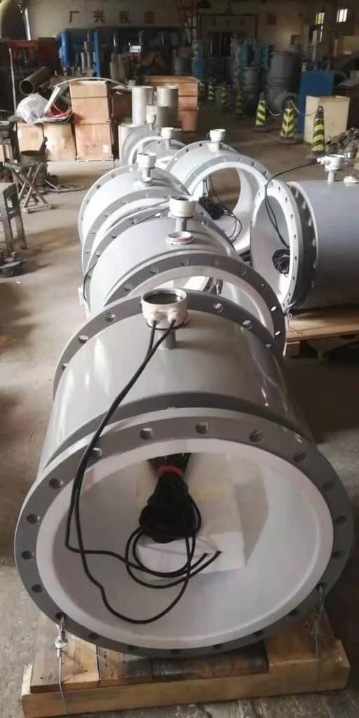 Magnetic-flow-meter-detail-1-512x1024