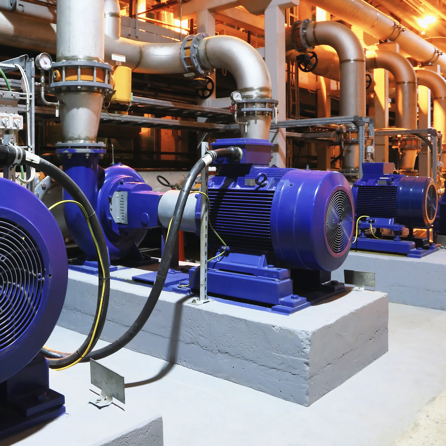 Png_mck-specialtypumps-hero_1536x1536