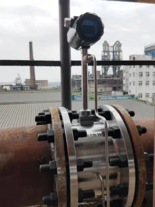 Steam-vortex-flow-meter-in-detail